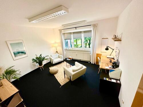 Foto - Repräsentative Praxis- Büroräume in Spitzenlage zu vermieten