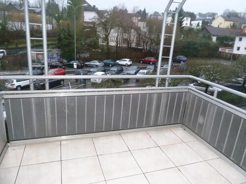 Foto - 3 Zimmerwohnung Küche + Bad - 950,00&nbsp;EUR Kaltmiete, ca.&nbsp; 87,00&nbsp;m&sup2;