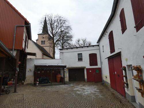Foto - Mehrfamilienhaus, Wohnhaus in Münchenbernsdorf zum Kaufen