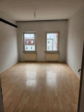 Foto - 2 Zimmer Dachgeschoßwohnung zum Kaufen in Halle (Saale)