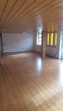 Foto - 5 Zimmer Etagenwohnung zur Miete in Böblingen