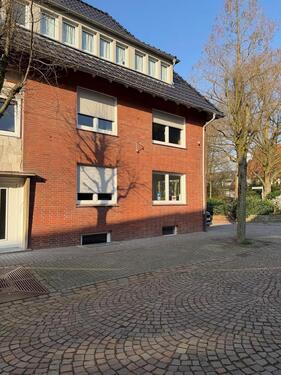 Foto - Zu vermieten - 945,00&nbsp;EUR Kaltmiete, ca.&nbsp; 89,00&nbsp;m&sup2;