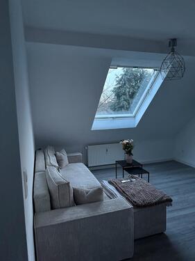 Foto - 2 Zimmer Dachgeschoßwohnung zur Miete in Duisburg