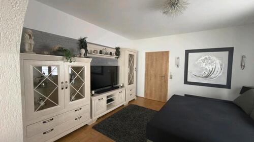 Foto - 11 Zimmer Mehrfamilienhaus, Wohnhaus in Schmelz