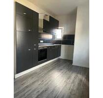 Helle 3-Zimmer-Wohnung mit Einbauküche & Keller in Eislingen nord - Göppingen Bruckwasen