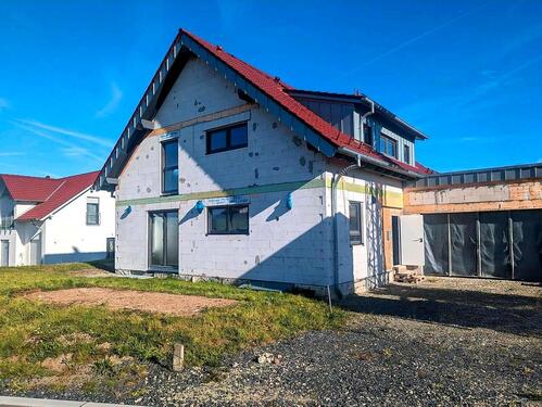 Foto - Großzügiges Einfamilienhaus mit GarageWerkstatt *NEUBAU*