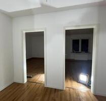 Charmante 2-Zimmer-Wohnung mit Wohnküche und Abstellraum - Oberhausen