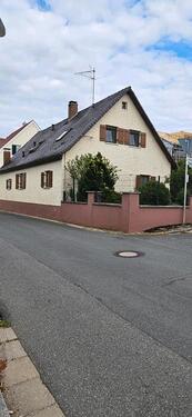 Foto - Stilvoll modernisiertes Einfamilienhaus in Batzhausen!11