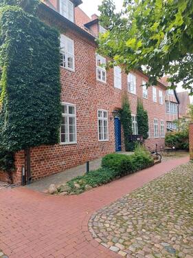 Foto - Möblierte 1 12 Zimmerwohnung - 900,00&nbsp;EUR Kaltmiete, ca.&nbsp; 40,00&nbsp;m&sup2;