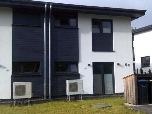 Foto - Doppelhaushälfte zu vermieten - 1.400,00&nbsp;EUR Kaltmiete, ca.&nbsp; 140,00&nbsp;m&sup2;