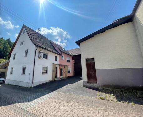 Foto - Doppelhaus mit großer Scheune, Garten und Nebengebäude