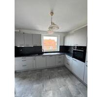 Renovierte 2-Zimmer-Wohnung mit 2 Balkonen teilmöbliert - Gronau (Westfahlen)