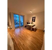 Moderne 3-Zimmer-Wohnung, 2 Balkonen & Stellplatz, Neubau, Ostend - Frankfurt am Main