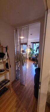 Foto - Zimmer in 4er-WG mit Balkon & Hund
