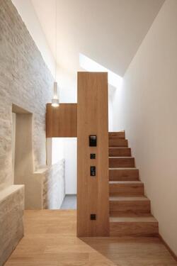 Foto - 2-Zimmer Designer-Wohnung, renov. Altbau 100qm