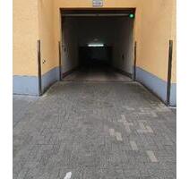 Auto Stellplatz Garage Tiefgarage Raderberg Bonner Brühler Str. - Köln Rodenkirchen