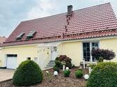 Foto - Kleines 1 FH, 2 Terrassen, Garten, 3 Garagen, Werkstatt, Nutzfläc