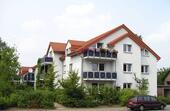 Foto - Helle, frisch renovierte 3-Zimmer-Wohnung mit Balkon und Tiefgaragenstellplatz