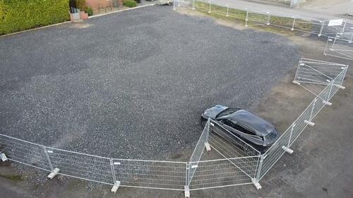 Foto - Stellplatz Wohnwagen Wohnmobil LKW Winterquartier nicht überdacht