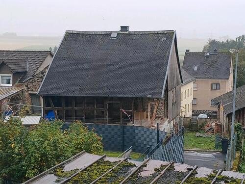 Foto - Fachwerkhaus mit grosser Scheune in TOP Lage