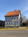 Foto - Einfamilien- und Zweifamilienhaus in schöner zentraler Lage