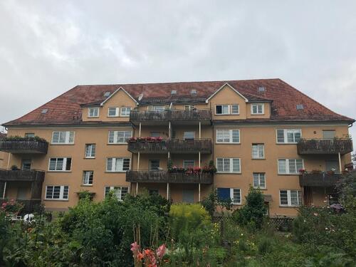 Foto - Zentral und doch im Grünen! - 758,00&nbsp;EUR Kaltmiete, ca.&nbsp; 70,00&nbsp;m&sup2;