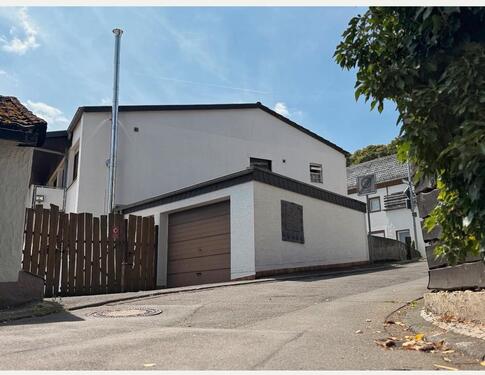 Foto - 16 Zimmer Mehrfamilienhaus, Wohnhaus zum Kaufen in Dahlem