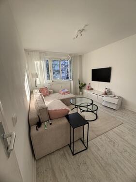 Foto - Zwischenmiete Sept-Okt Neukölln, sanierte 2 Zimmer Wohnung