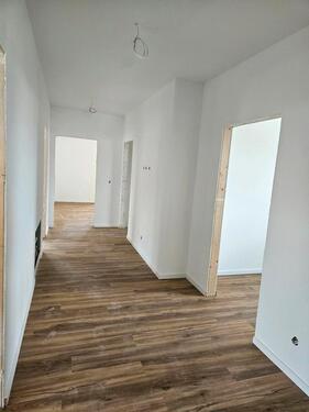 Foto - Erstbezug: 3,5 Zimmerwohnung - 1.350,00 EUR Kaltmiete,
