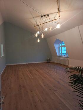 Foto - Sportstudio, Tanzraum, Eventlocation, Yogastudio