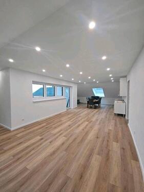 Foto - 4 Zimmer Dachgeschoßwohnung zur Miete in Kraichtal