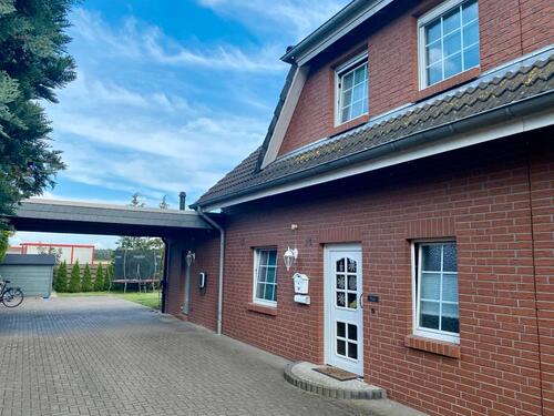 Foto - Doppelhaushälfte Bj 1994 5Zi 164m2 EBK Fußbodenheizung Solar