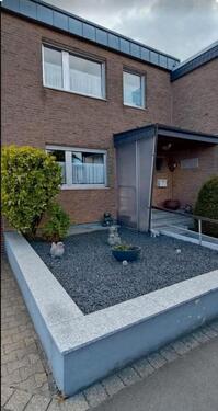 Foto - Reihenendhaus mit Garten und Doppelgarage