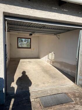 Foto - Garagenstellplatz zu vermieten +Strom +Licht +trocken