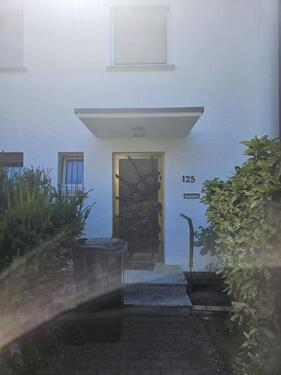 Foto - Reihenmittelhaus in ruhiger Lage(ERBBAURECHT)