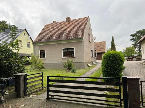 Foto - Einfamilienhaus 02953 Gablenz - 100.000,00 EUR Kaufpreis,