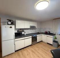 Möblierte Wohnung zu vermieten an Frauen und Paare - Immenhausen