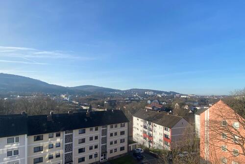 Foto - Helle 3-Zimmer-Wohnung mit Balkon und Fernblick inkl. Einbauküche
