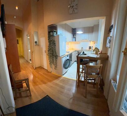 Foto - Möblierte 2-Zimmer-Wohnung (56 m2) (WG geeignet!) Zentrale Lage