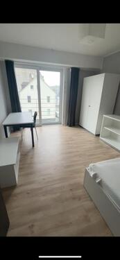 Foto - Modernes Zimmer in 2-er WG - 340,00 EUR Kaltmiete, ca.  15,00 m²