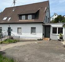 Zweifamilienhaus mit Einliegerwohnung in BopfingenFlochberg