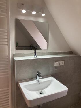 Foto - Top sanierte 3 Raumwohnung im Dachgeschoss