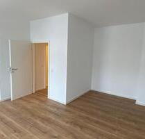 ***Schöne 1-Zimmerwohnung mit Wannenbad! *** - Chemnitz Ebersdorf