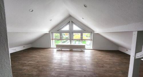 Foto - 1 Zimmer Dachgeschoßwohnung zur Miete in Schkeuditz