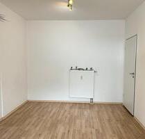 Helle 2- Zimmerwohnung mit Einbauküche - Sulzbach-Rosenberg