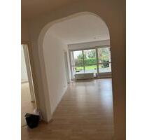 Helle 2 -Zi. Wohnung mit großer Terasse & Tiefgarage Bad Homburh - Bad Homburg vor der Höhe Berliner Siedlung/Gartenfeld