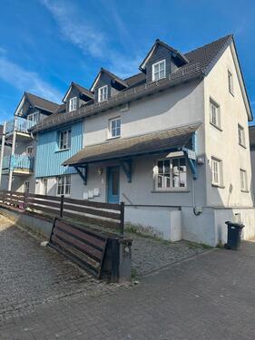 Foto - Anlageobjekt, 3 Familienhaus, alle Wohnungen sind vermietet