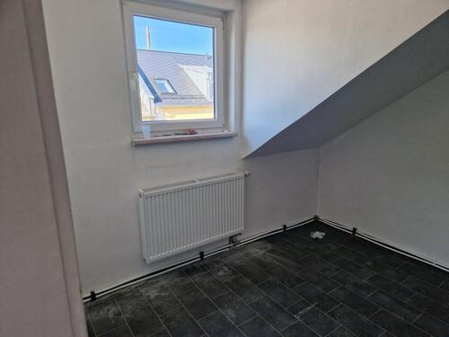 Foto - 3 Zimmer Dachboden zur vermieten 85 Meter in Hof