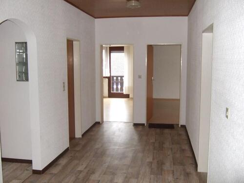 Foto - 8 Zimmer Mehrfamilienhaus, Wohnhaus in Groß-Rohrheim