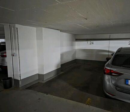 Foto - TIEFGARAGENSTELLPLATZ 86159 (Univiertel)